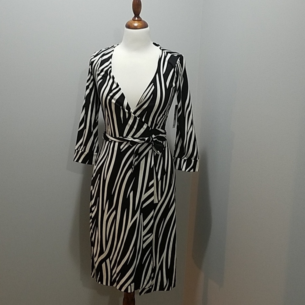 Diane von Furstenberg wrap dress NWT